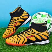 Men‘s Professional Light Non-Slip Soccer Shoes