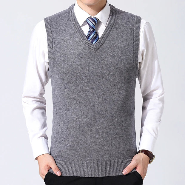 Men's Casual Sweater Vest Warm and Comfortable Vest in Autumn and Winter